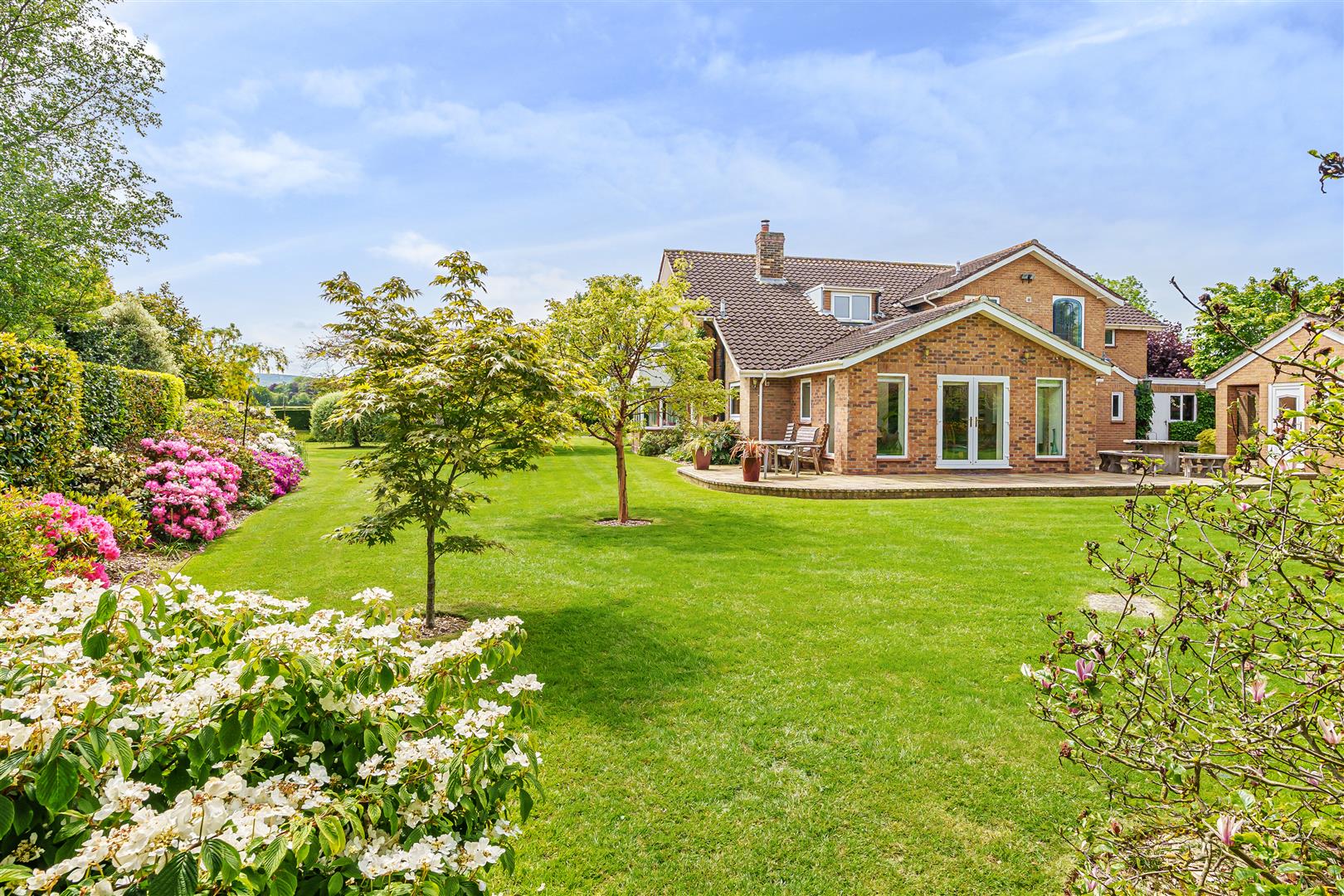 Private Road, Trull 0.6 acre