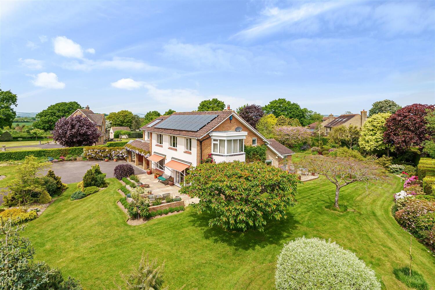 Private Road, Trull 0.6 acre