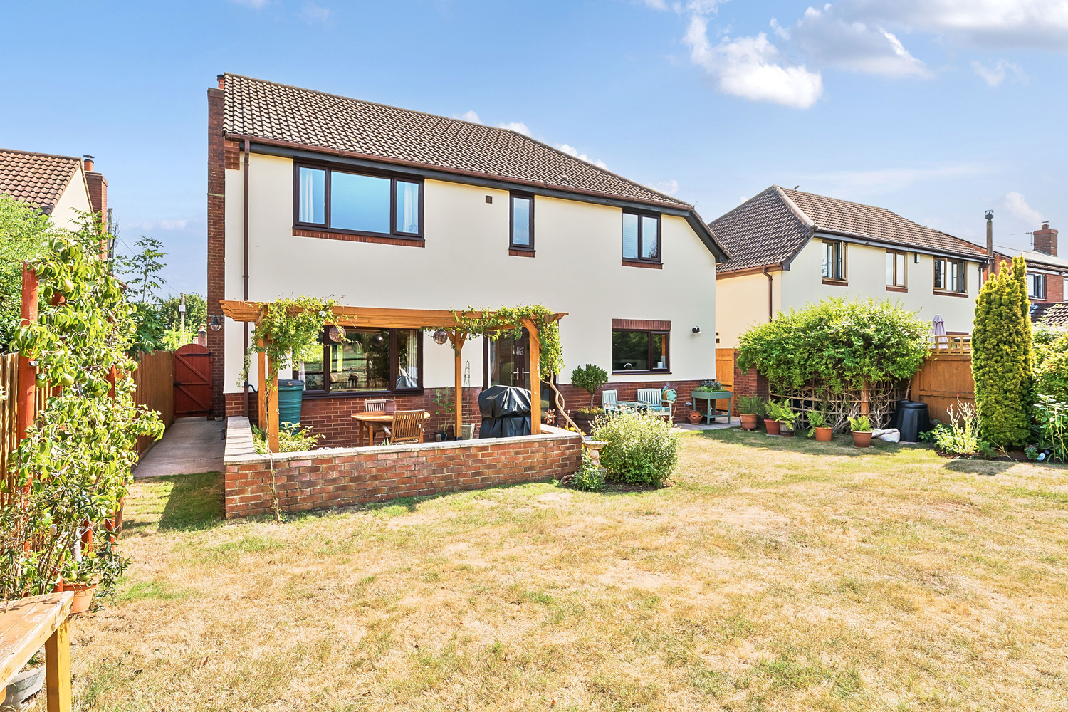 Maunsel Road, North Newton