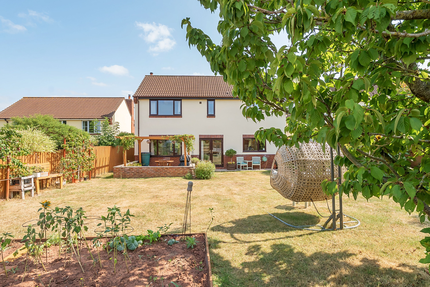 Maunsel Road, North Newton