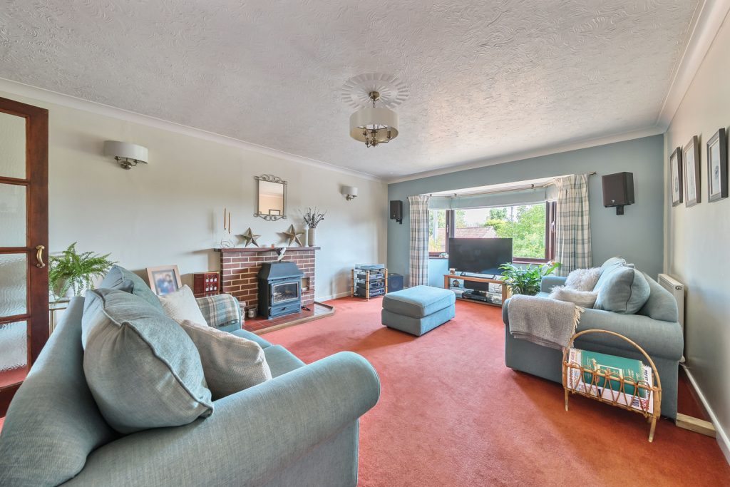 Maunsel Road, North Newton
