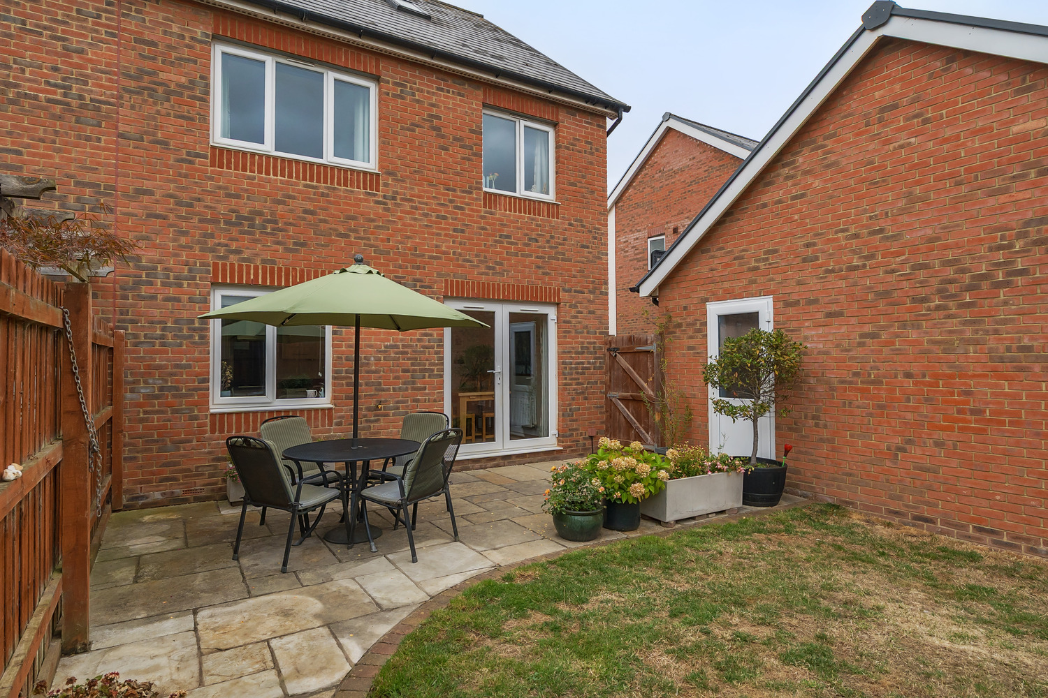 Bishops Close, Bathpool