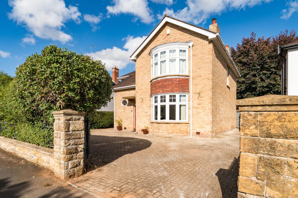 Clifford Avenue, Taunton