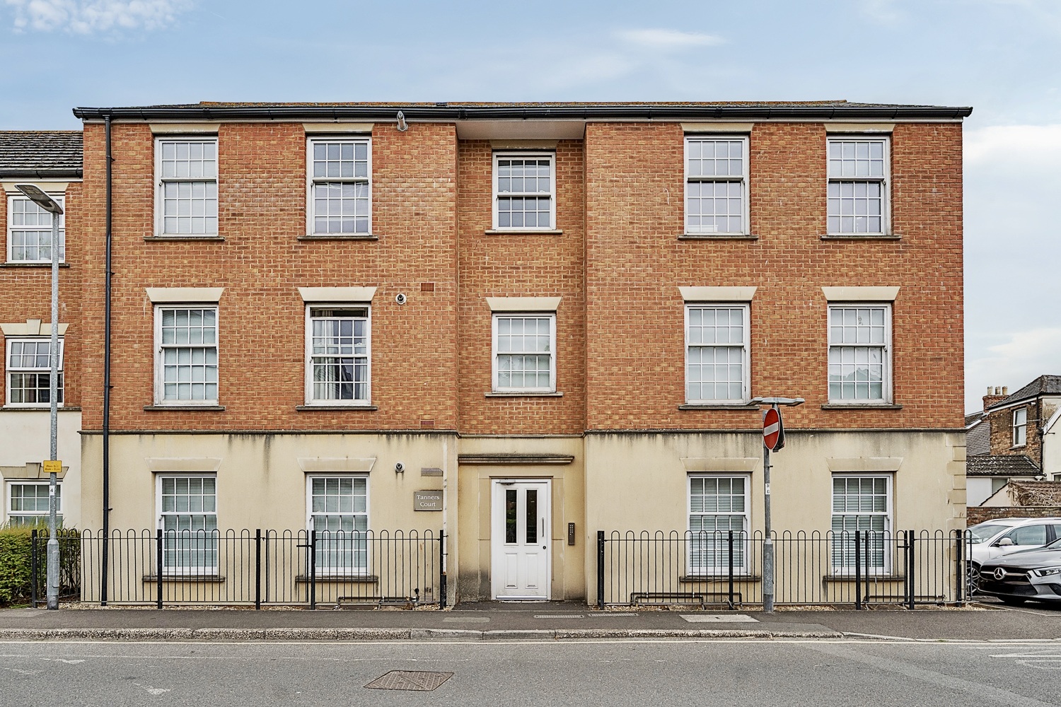 Tanners Court, Tancred Street