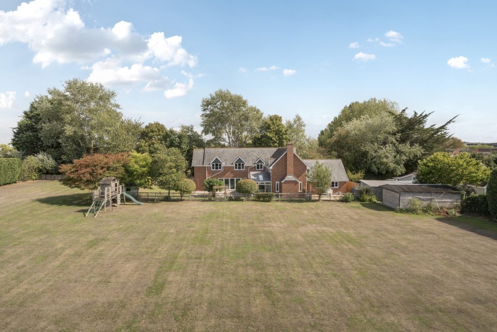 Lipe Lane, Henlade, 1 Acre