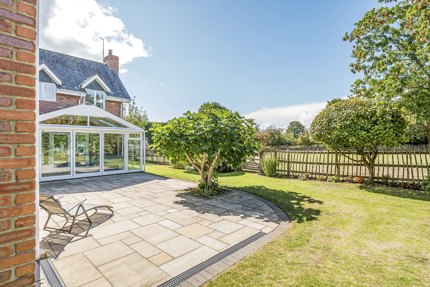 Lipe Lane, Henlade, 1 Acre