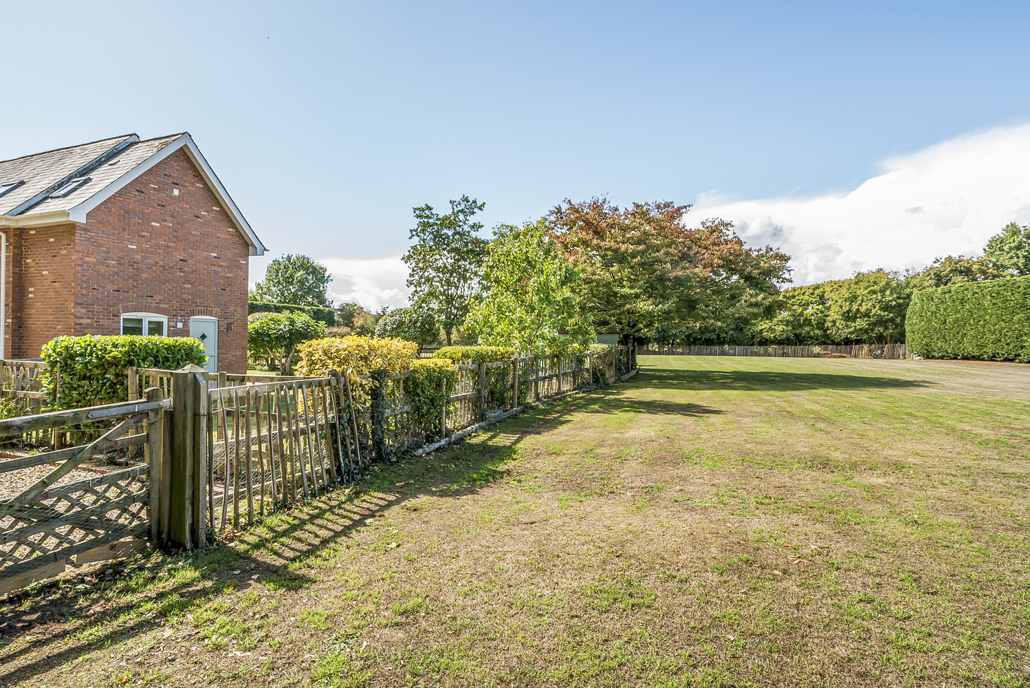 Lipe Lane, Henlade, 1 Acre