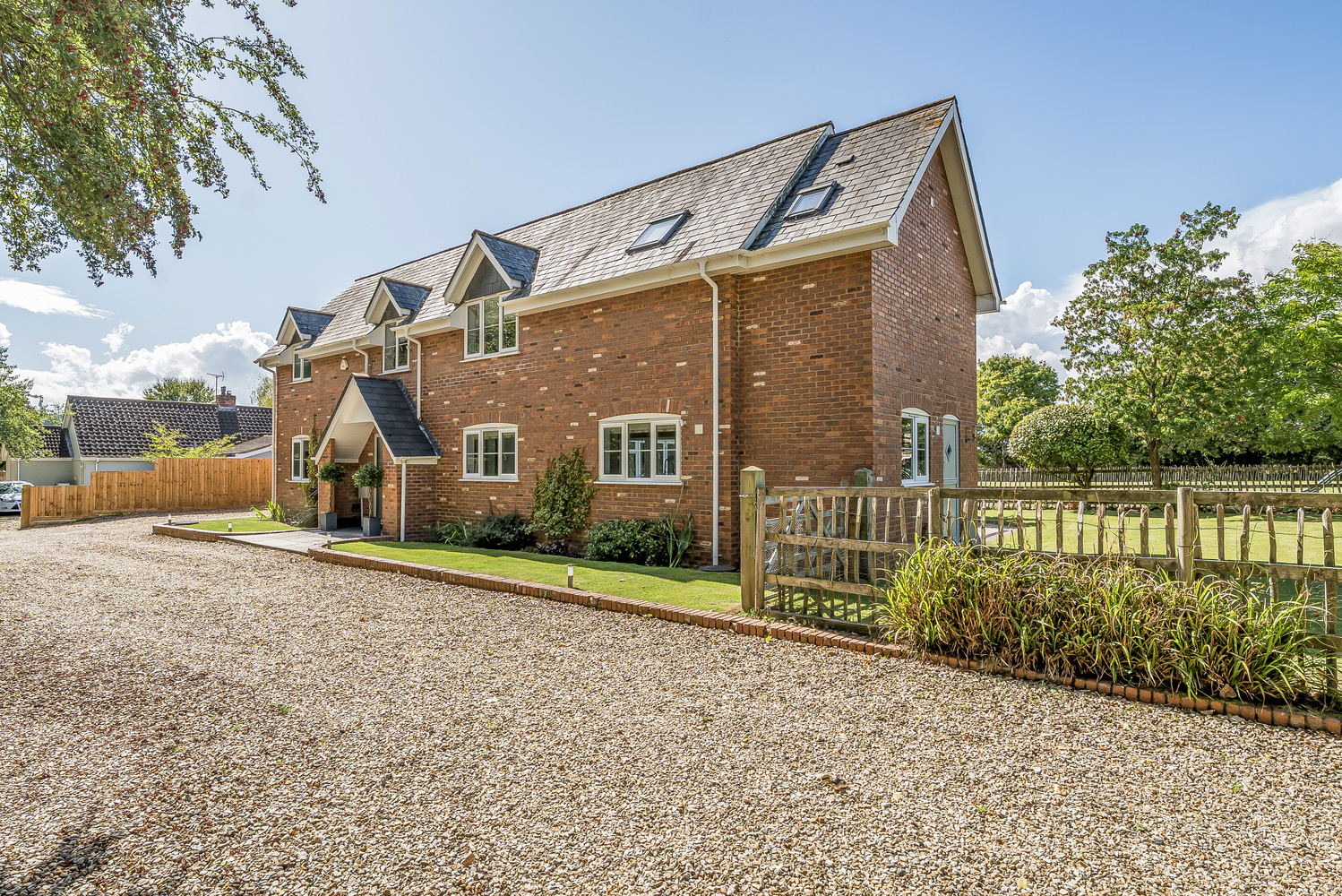 Lipe Lane, Henlade, 1 Acre