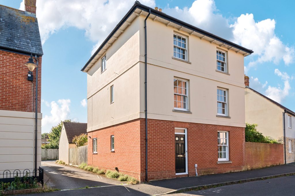 Hillyfields, Taunton