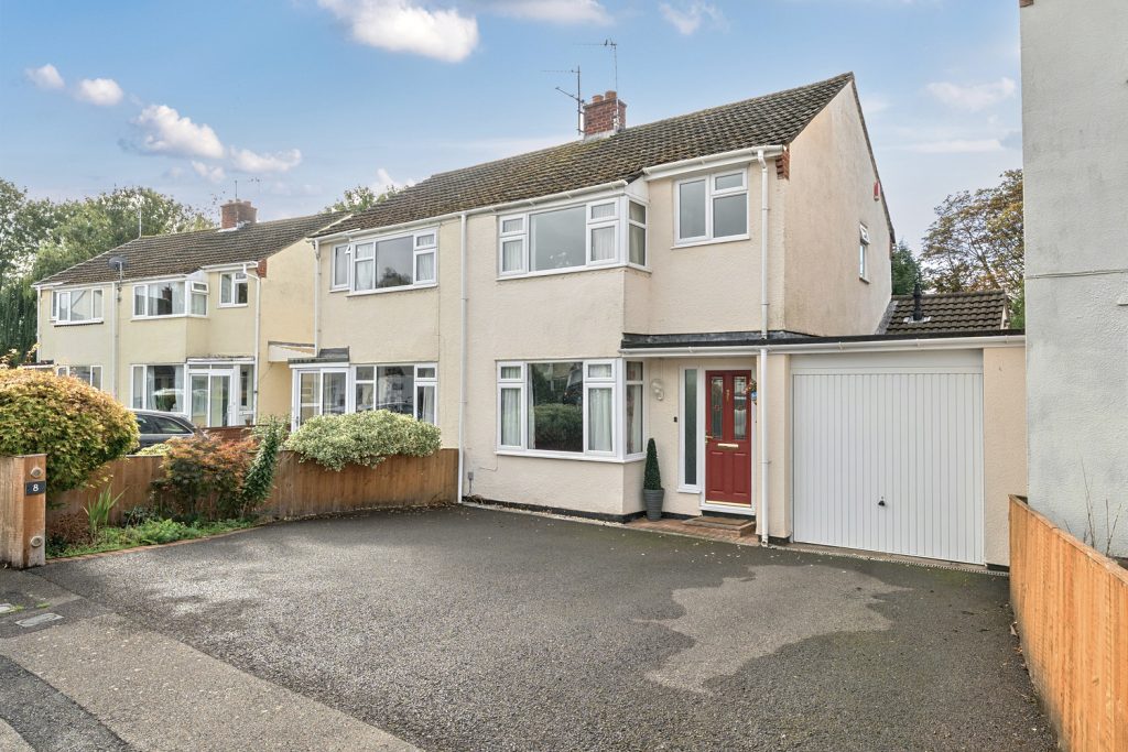Statham Close, Taunton