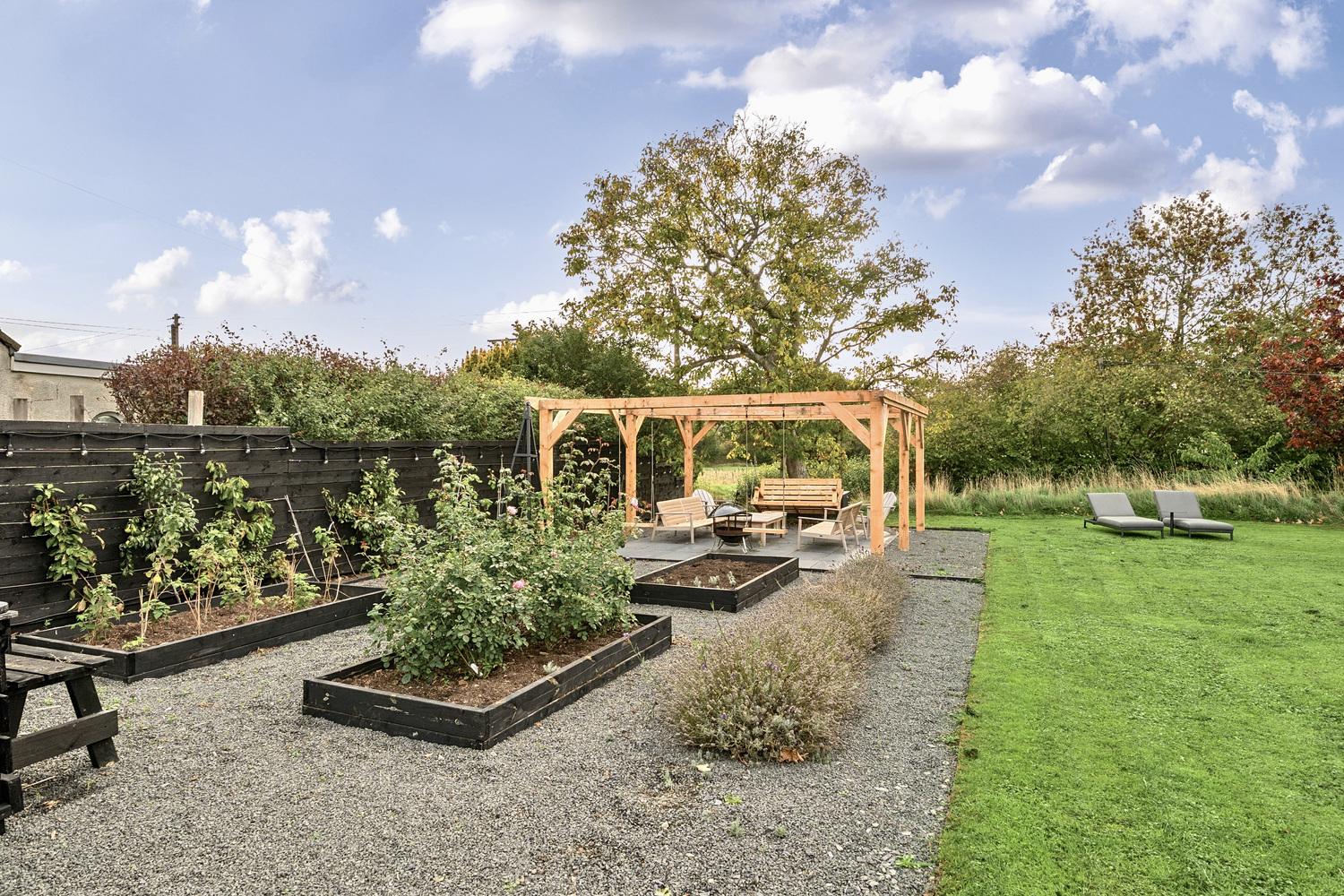Trull, 0.37 Acre