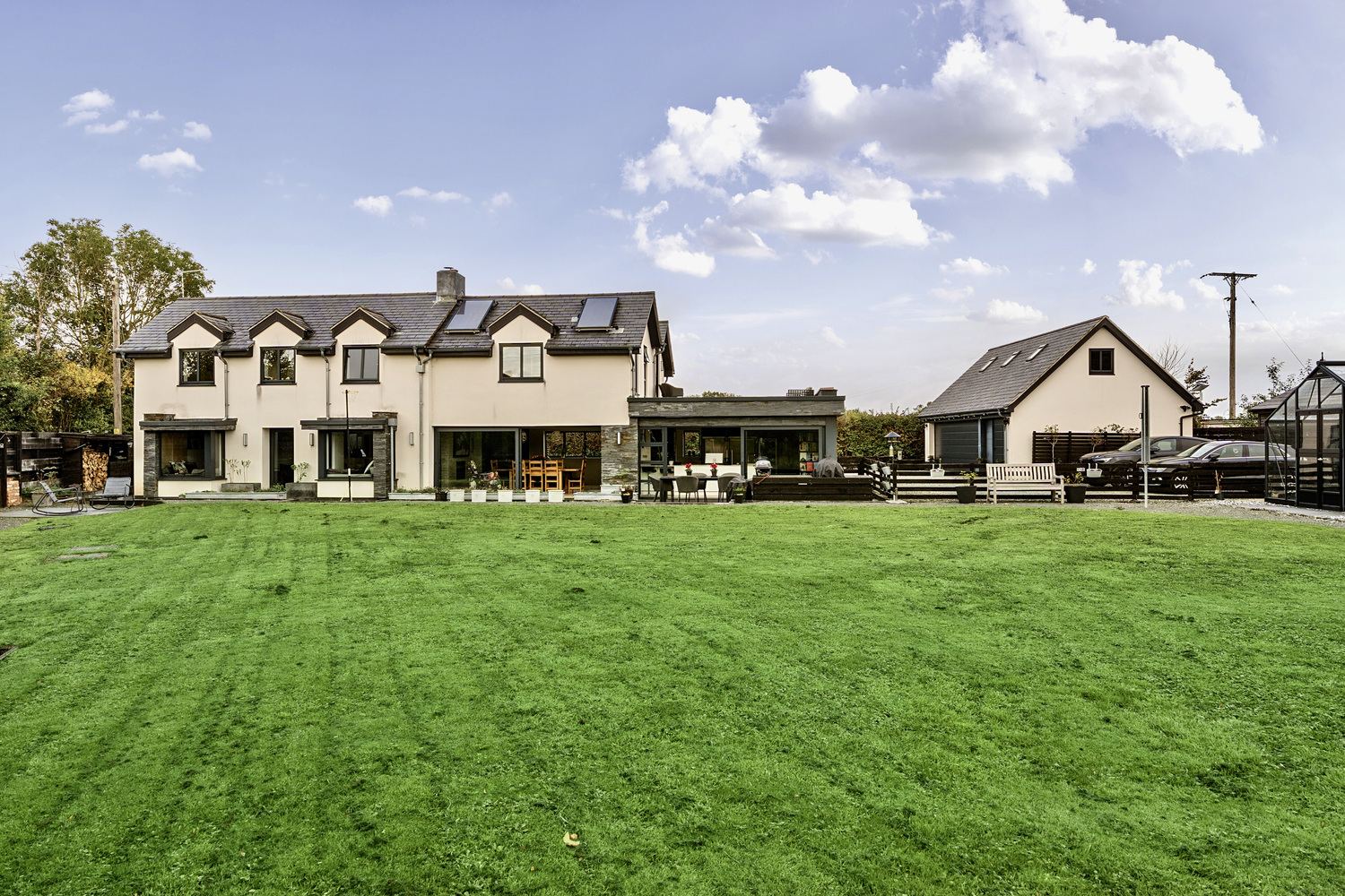 Trull, 0.37 Acre
