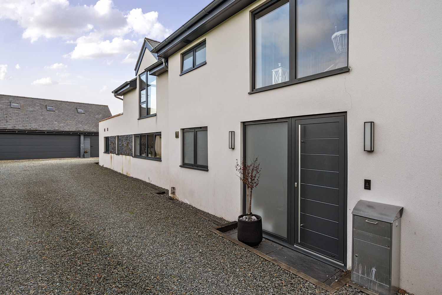 Trull, 0.37 Acre