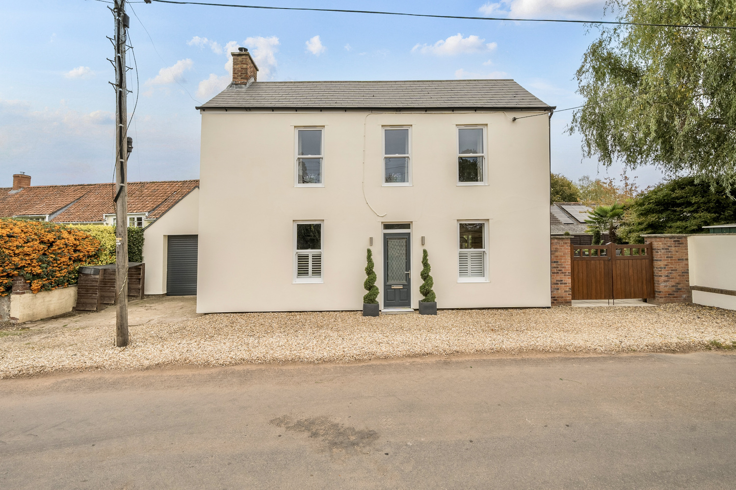 Hedging, North Newton