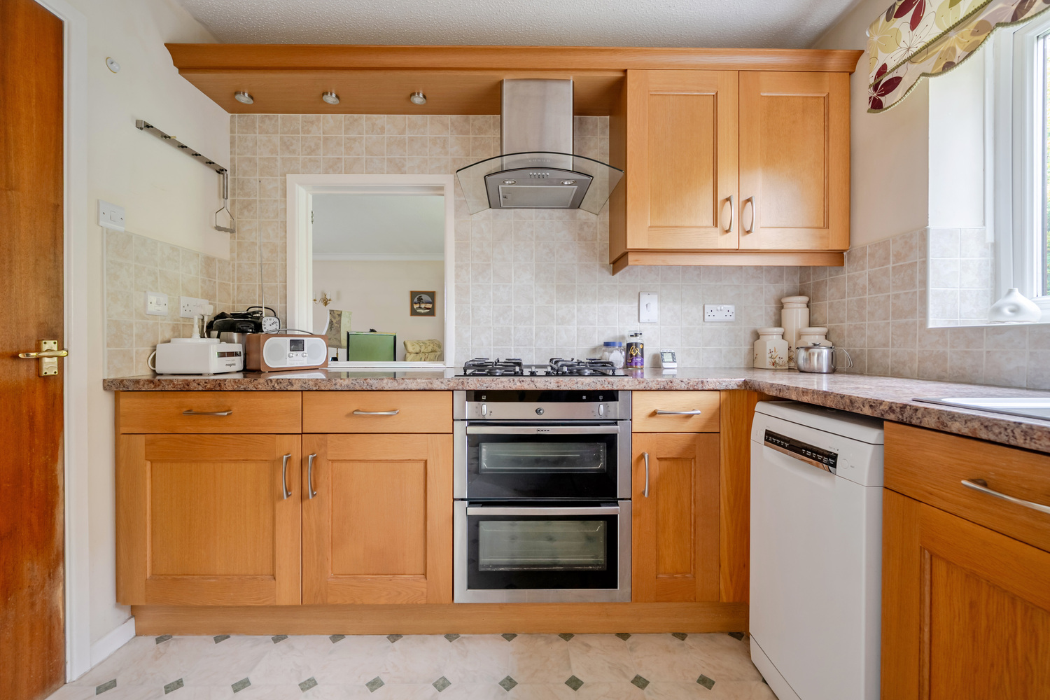 Saffron Close, Taunton