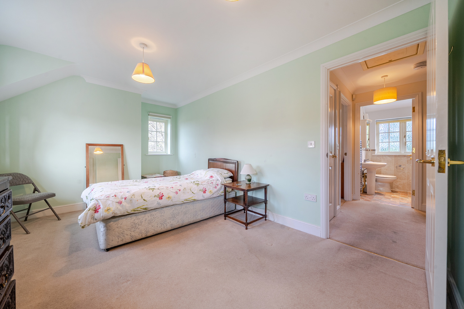 Gatchell Oaks, Trull