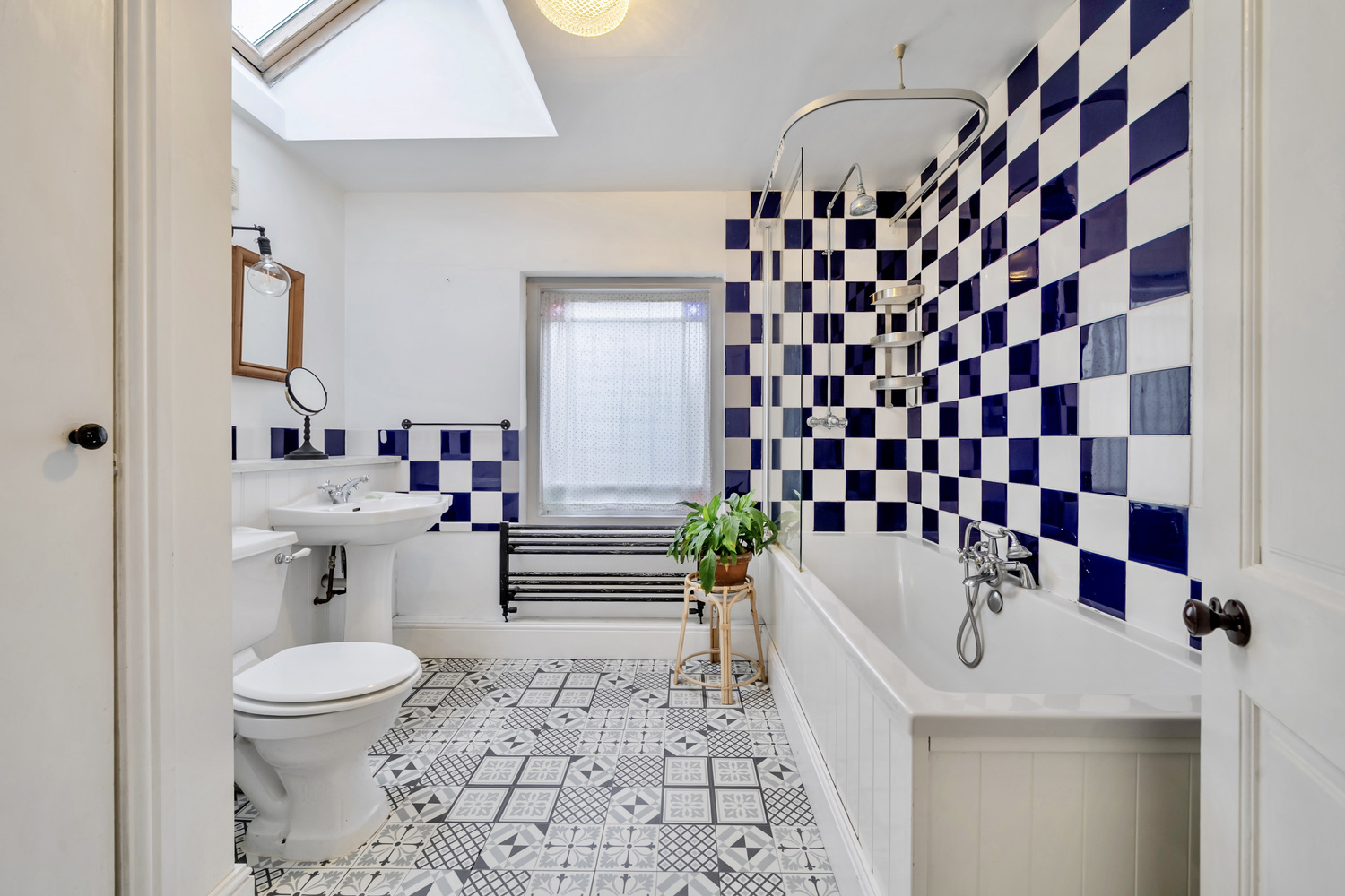 Glencoe Terrace, Trull