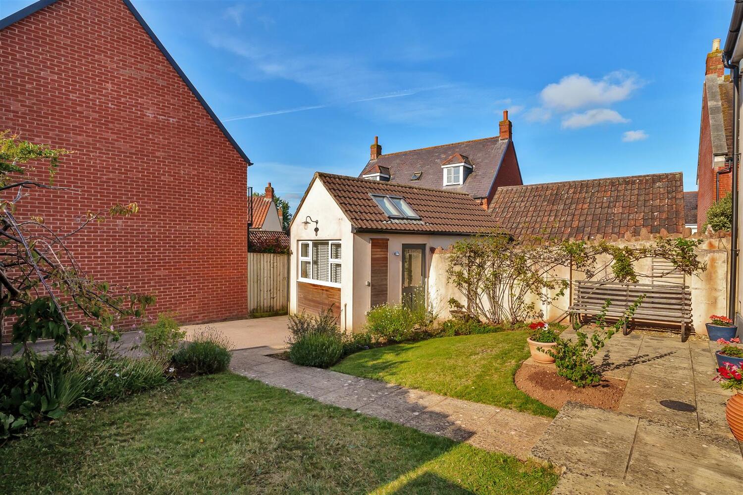 Hillyfields, Taunton