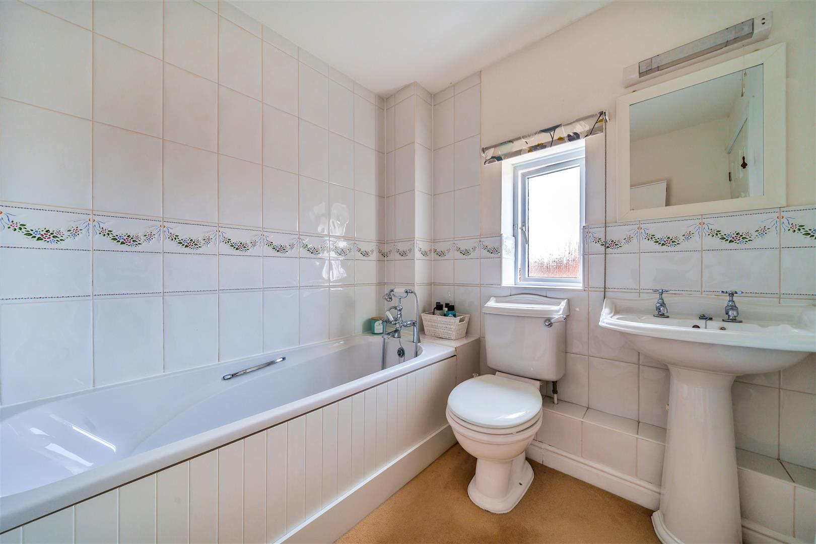 Hillyfields, Taunton