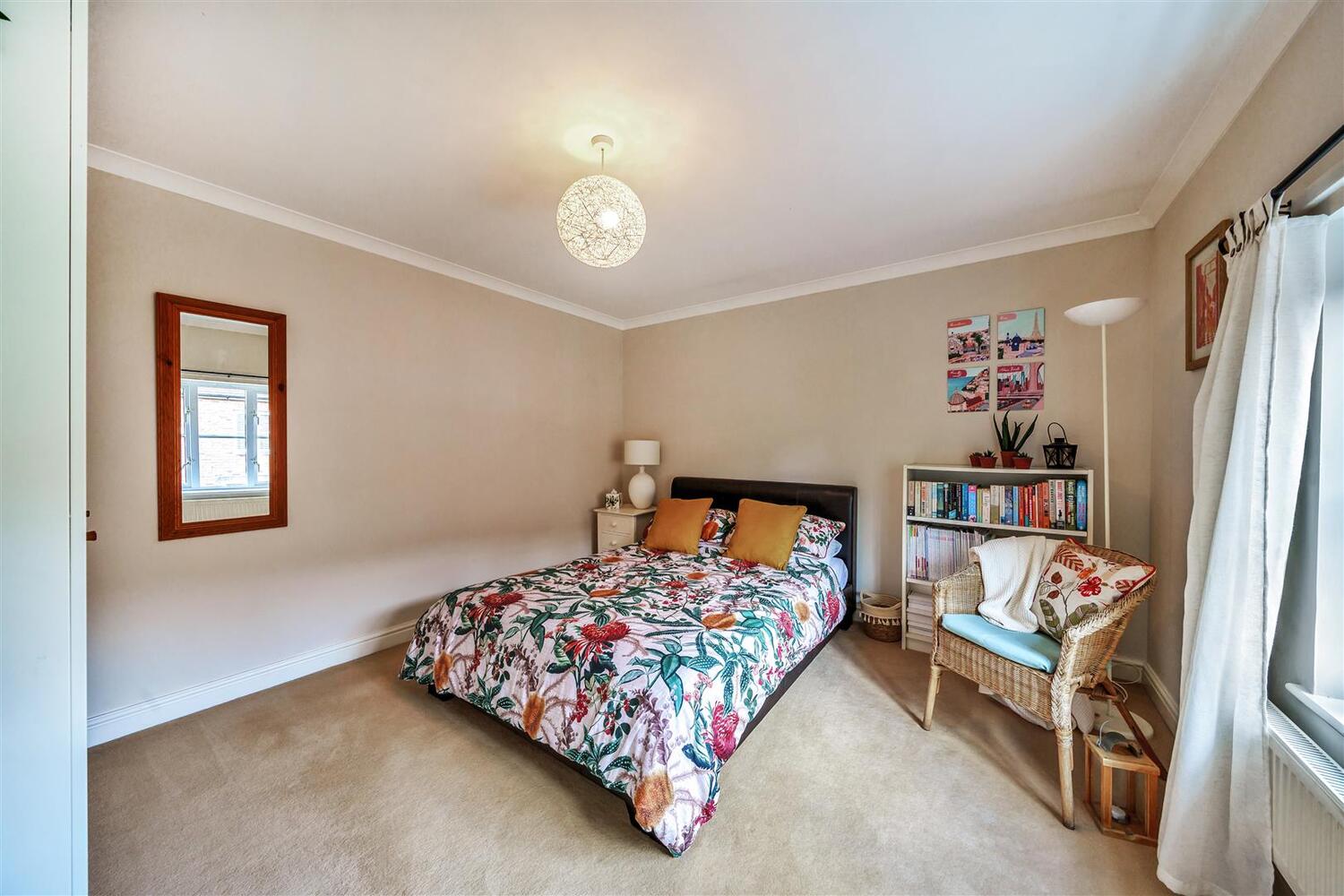 Hillyfields, Taunton