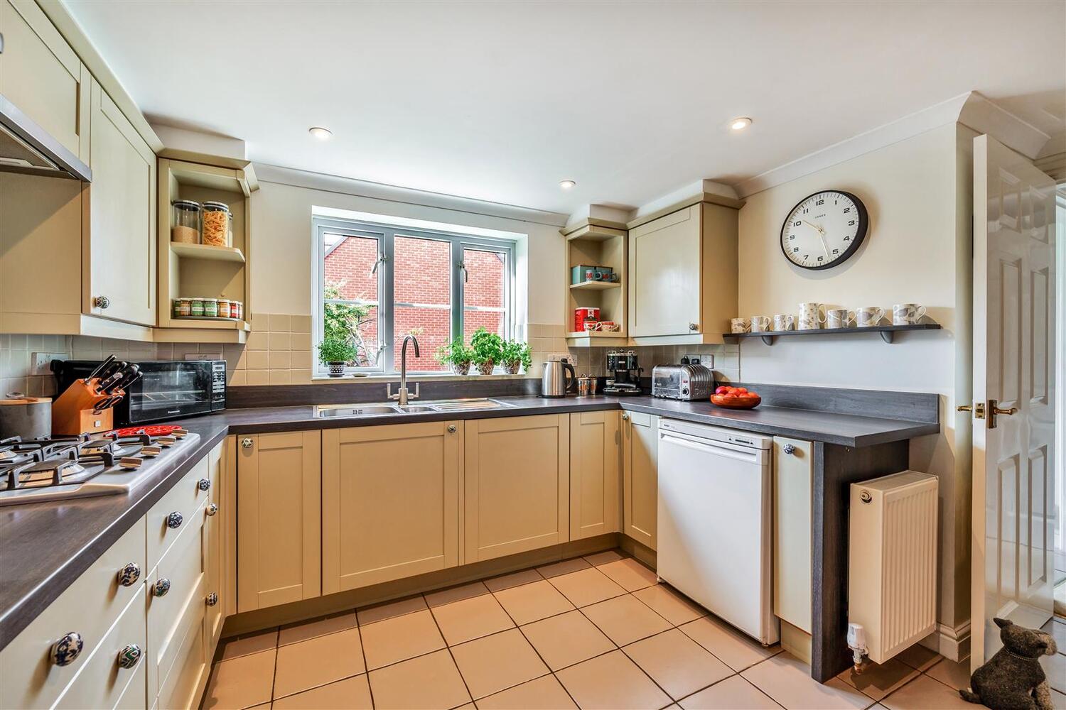 Hillyfields, Taunton