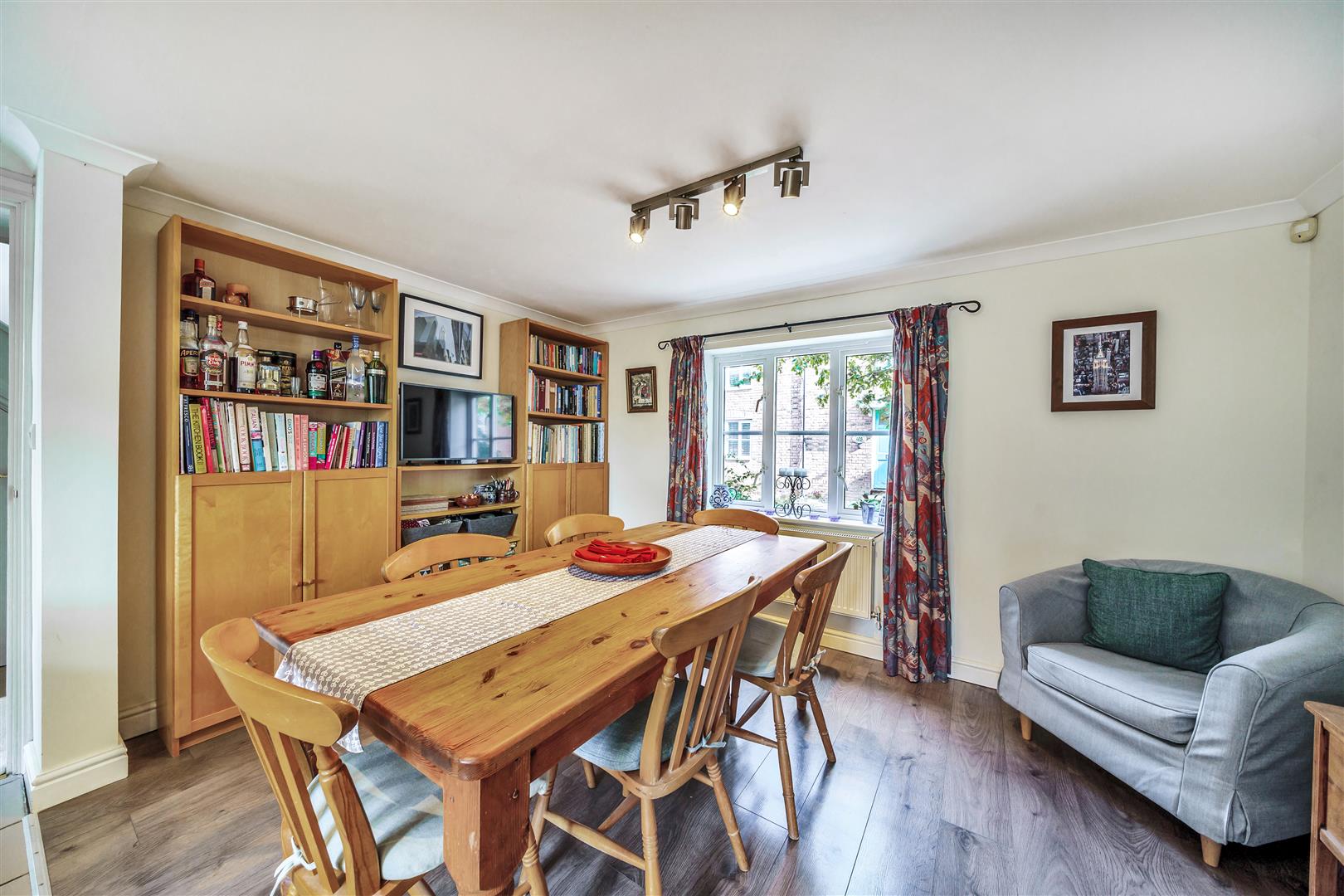 Hillyfields, Taunton