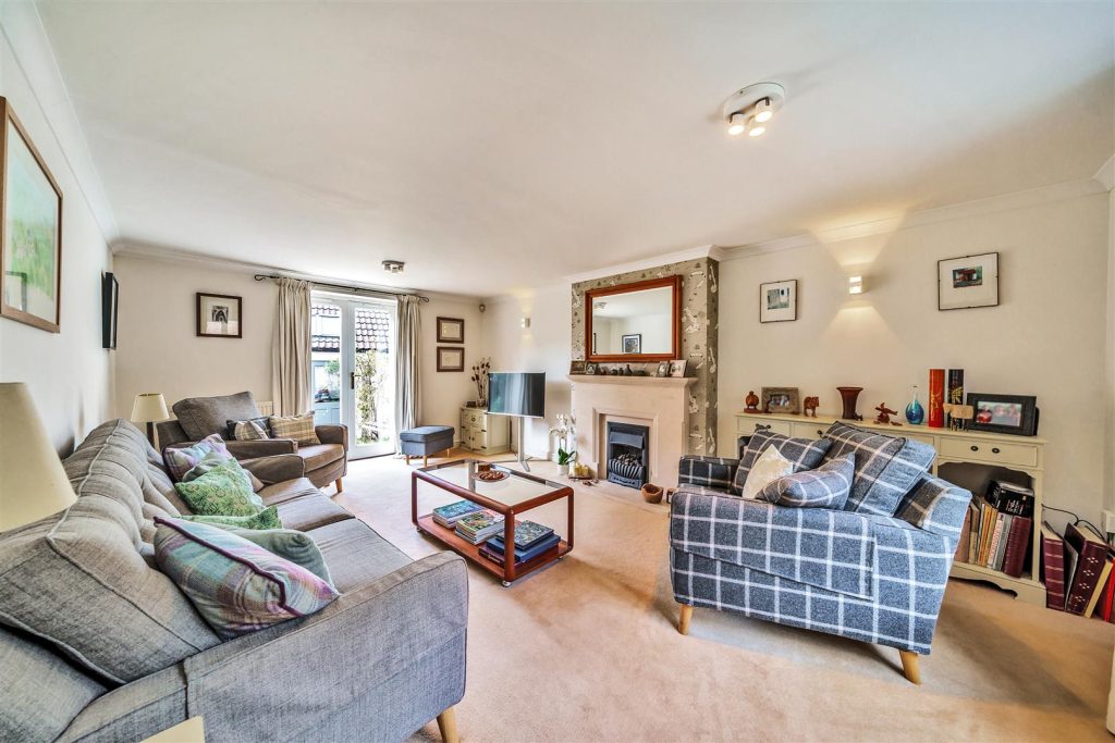 Hillyfields, Taunton