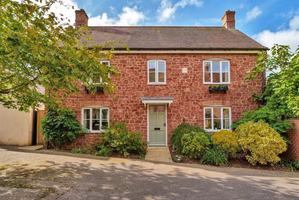 Hillyfields, Taunton