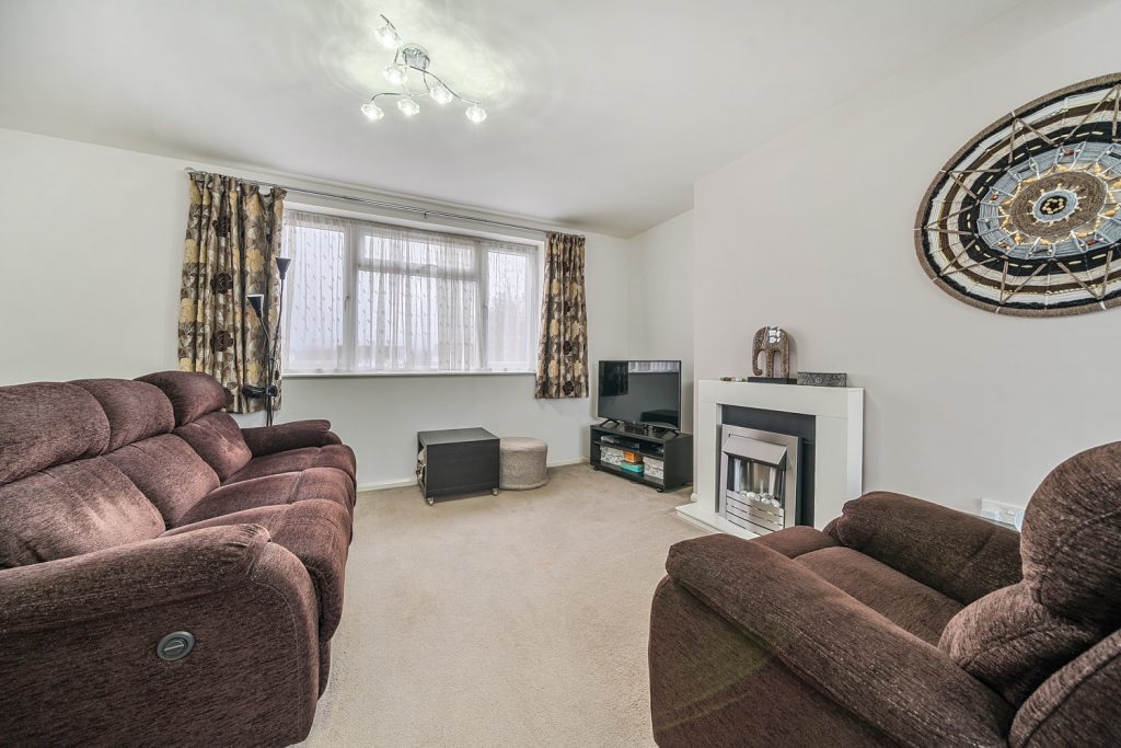 Somerset Avenue, Taunton