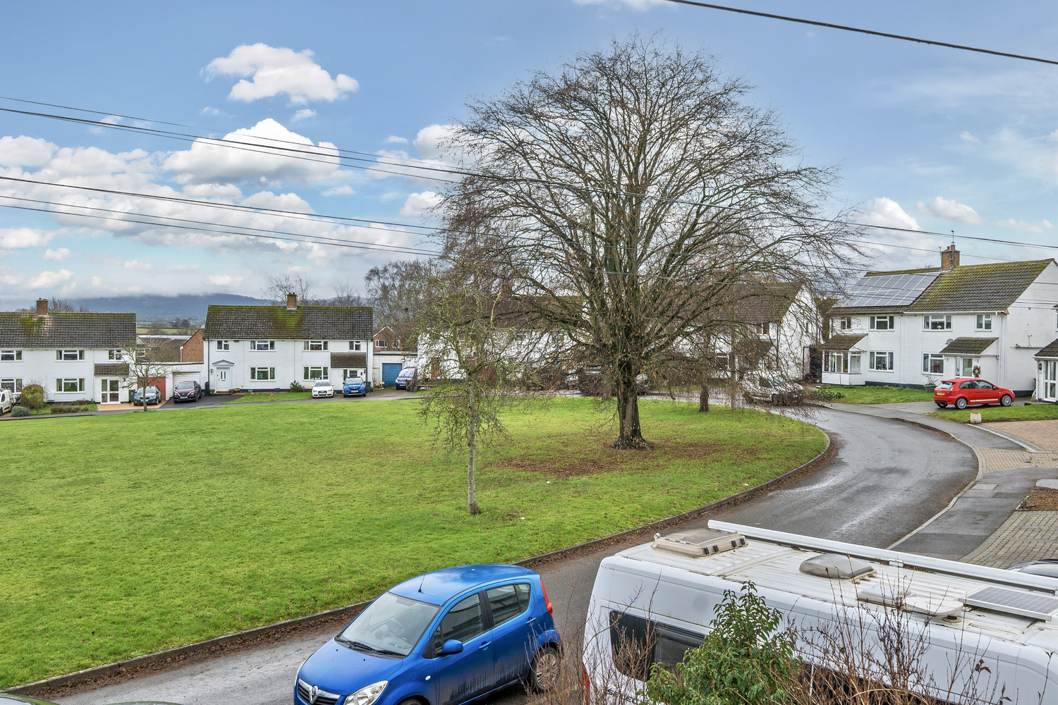 Somerset Avenue, Taunton