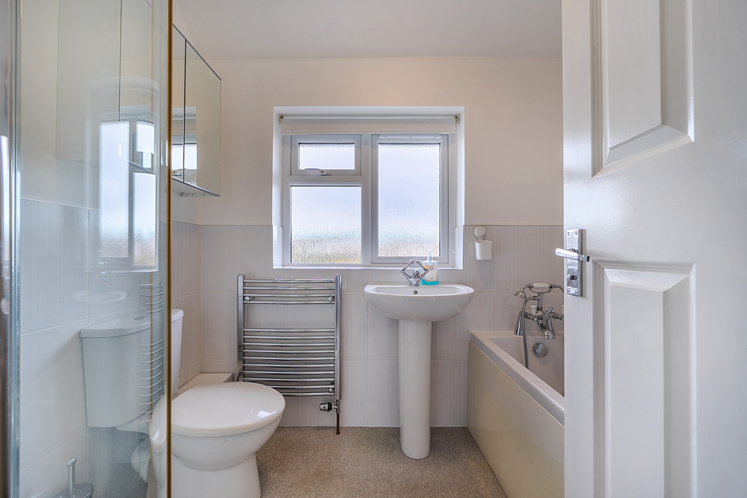 Somerset Avenue, Taunton