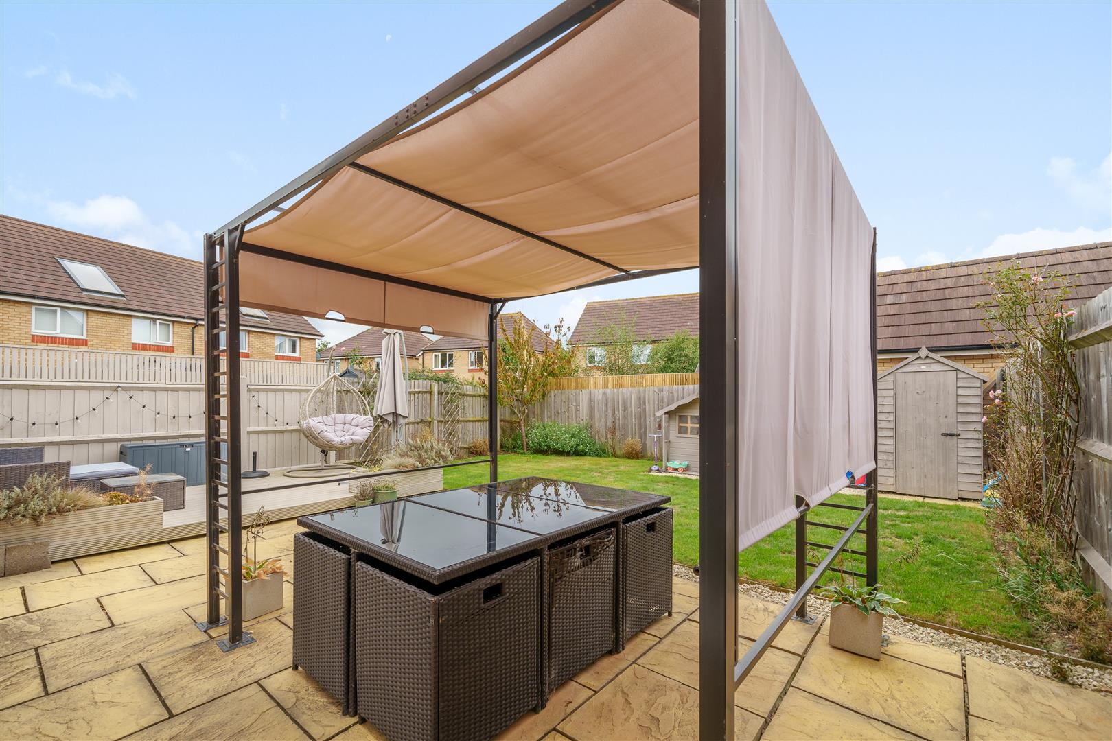 Rossiter Close, Bathpool