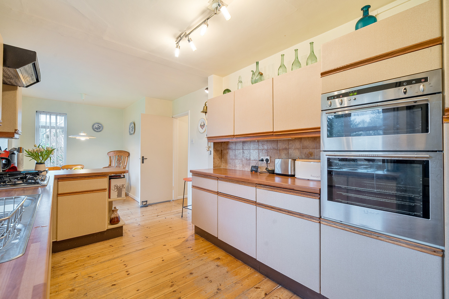 Jeffreys Way, Taunton