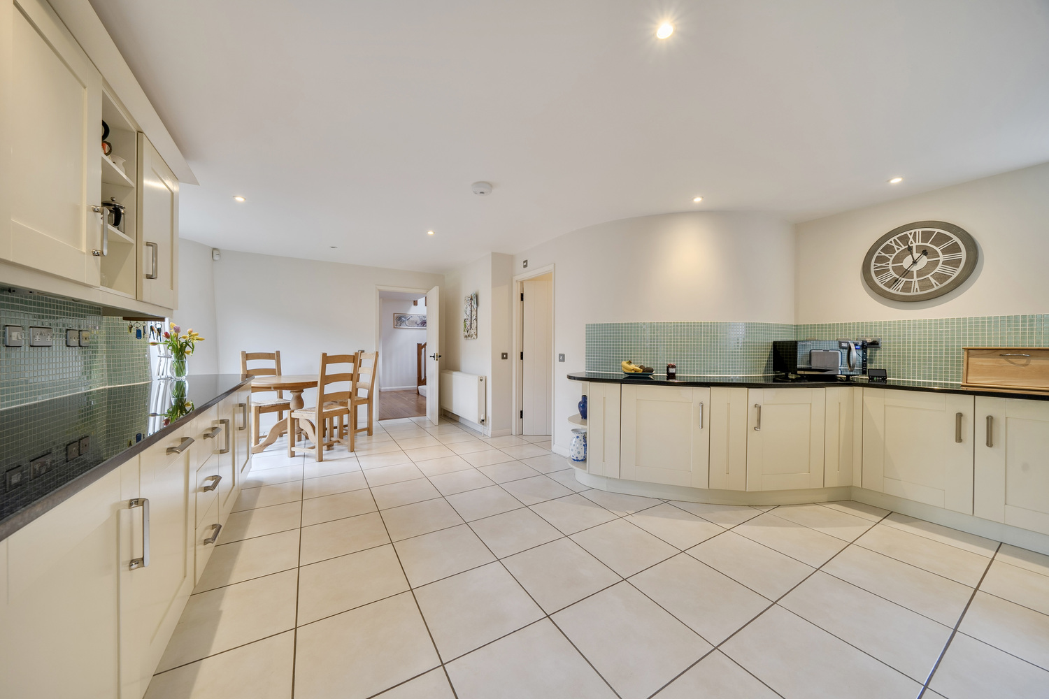 Norton Fitzwarren, Taunton