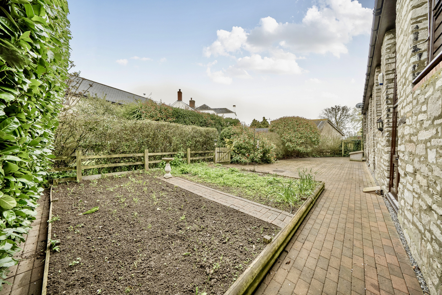 Norton Fitzwarren, Taunton