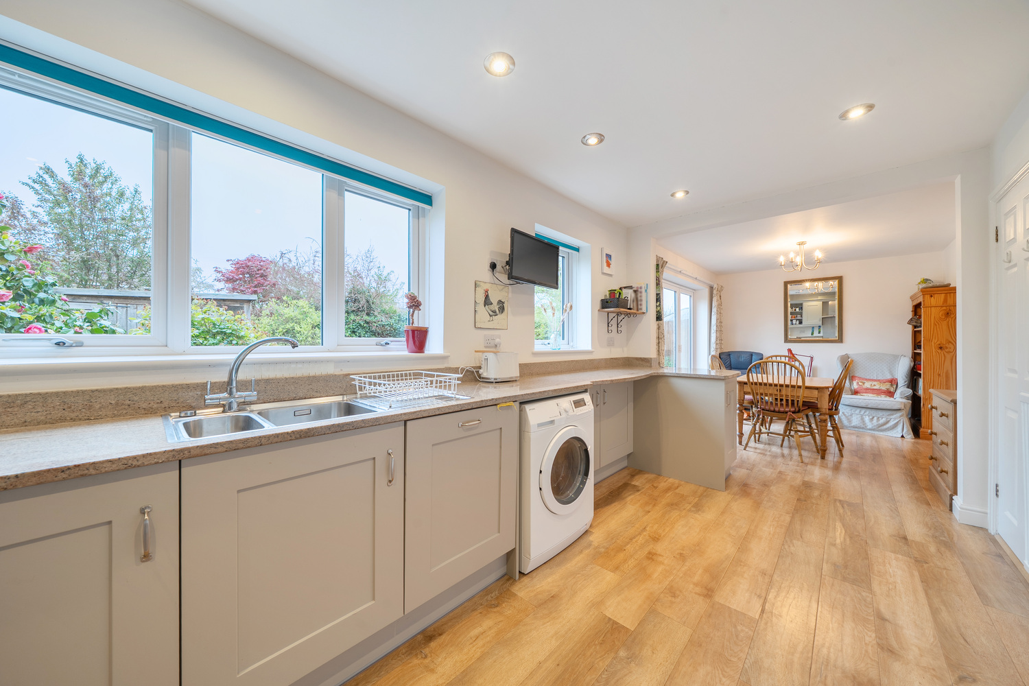 Mead Way, Monkton Heathfield