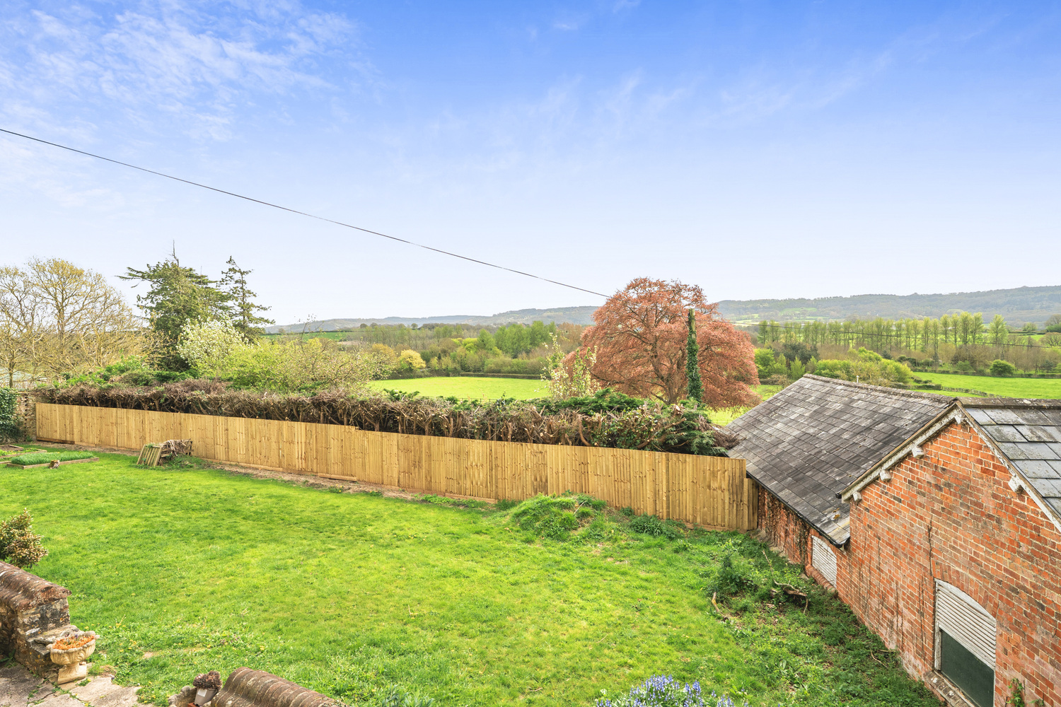 Cutsey, Trull, 1.75 acre