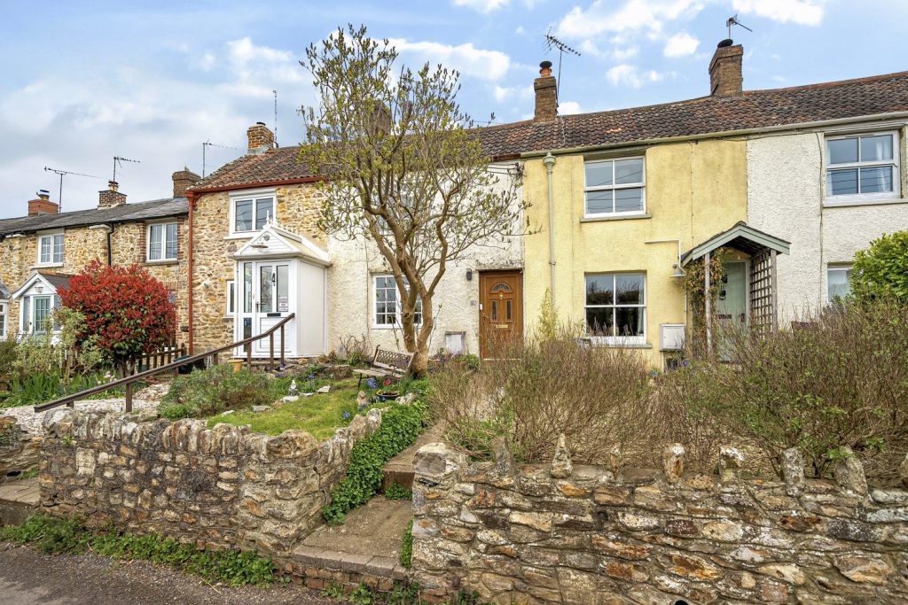 Eastbrook Terrace, Trull