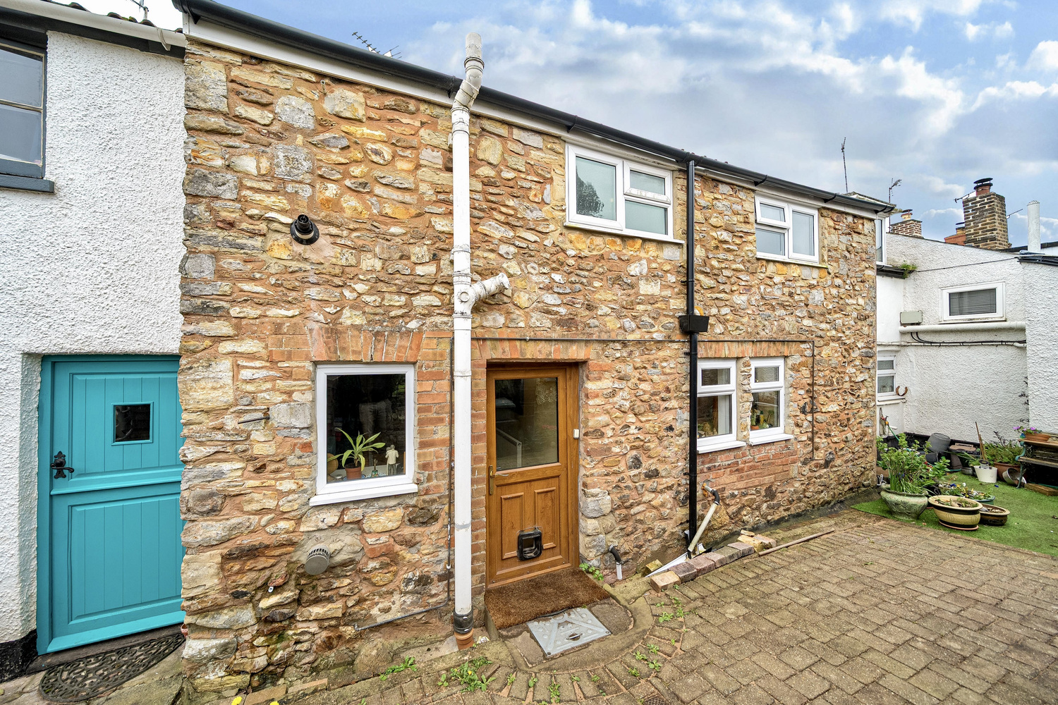 Eastbrook Terrace, Trull