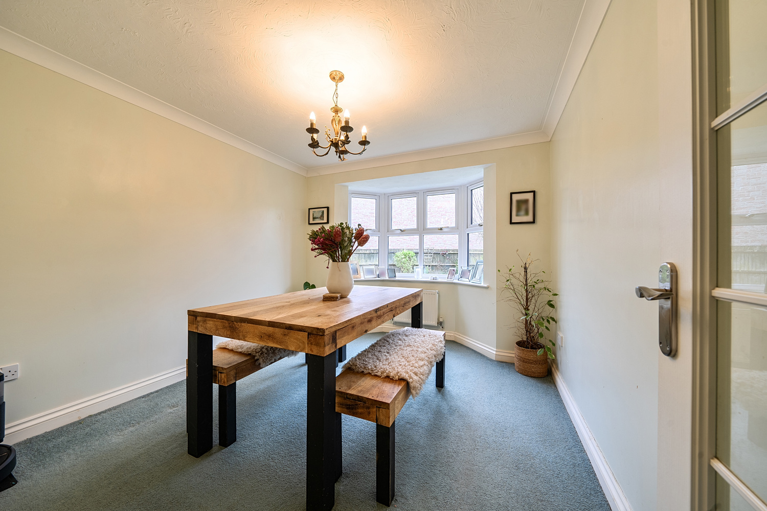 Rockwell Green, Wellington