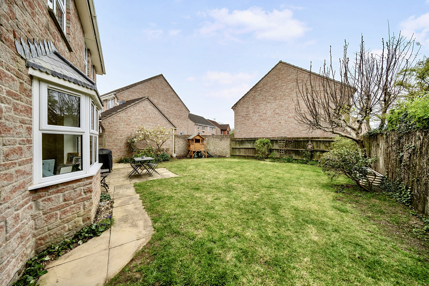 Rockwell Green, Wellington