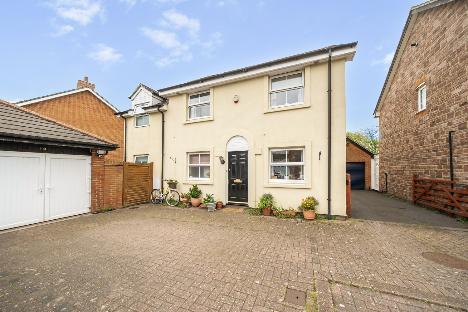 Cashford Gate, Taunton