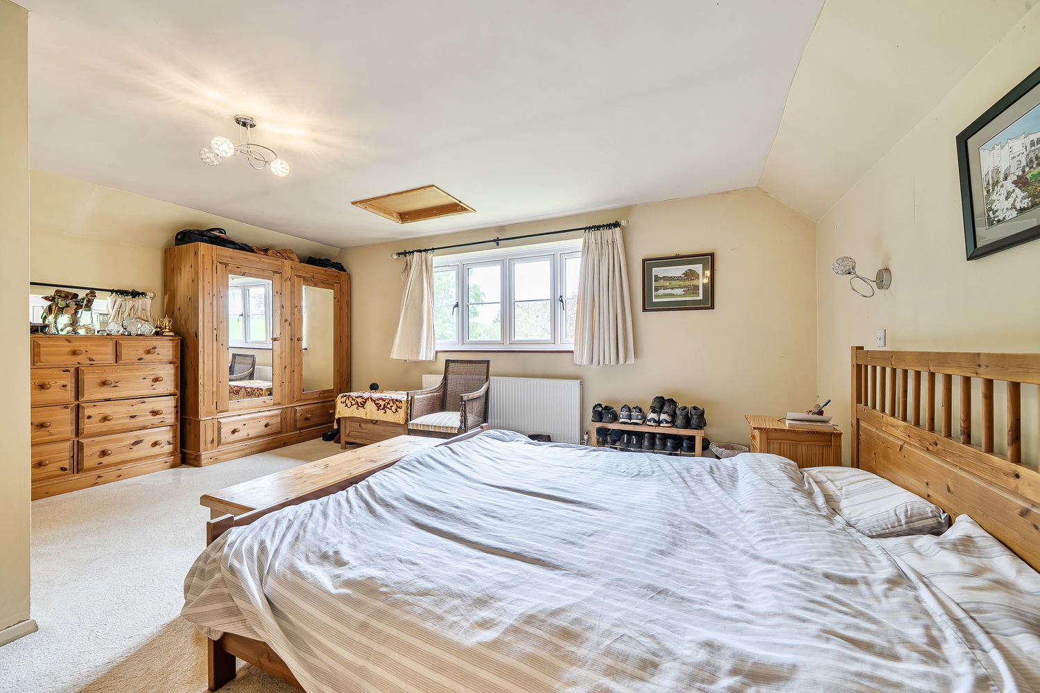 Thornfalcon, Taunton, 3.85 Acres