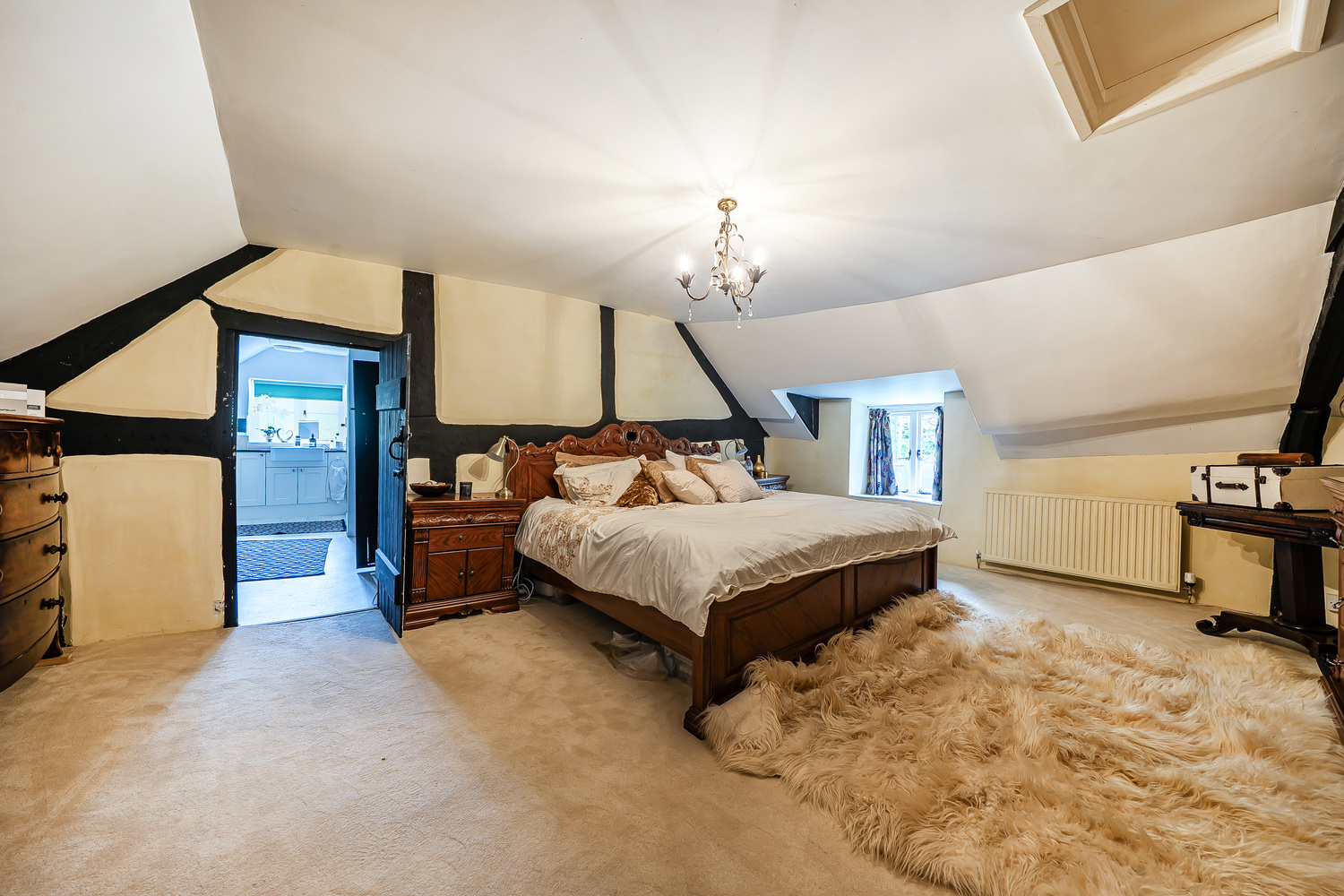 Thornfalcon, Taunton, 3.85 Acres