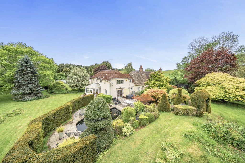 Thornfalcon, Taunton, 3.85 Acres