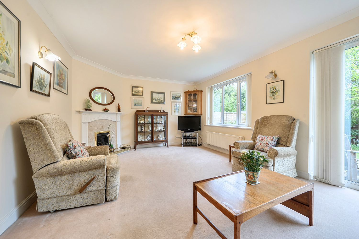 Broadlands Rise, Taunton