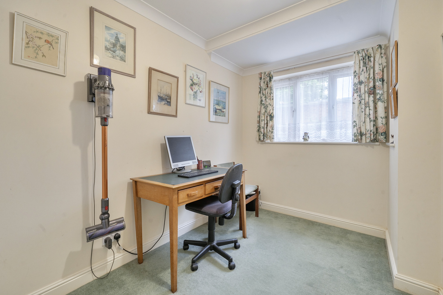 Broadlands Rise, Taunton