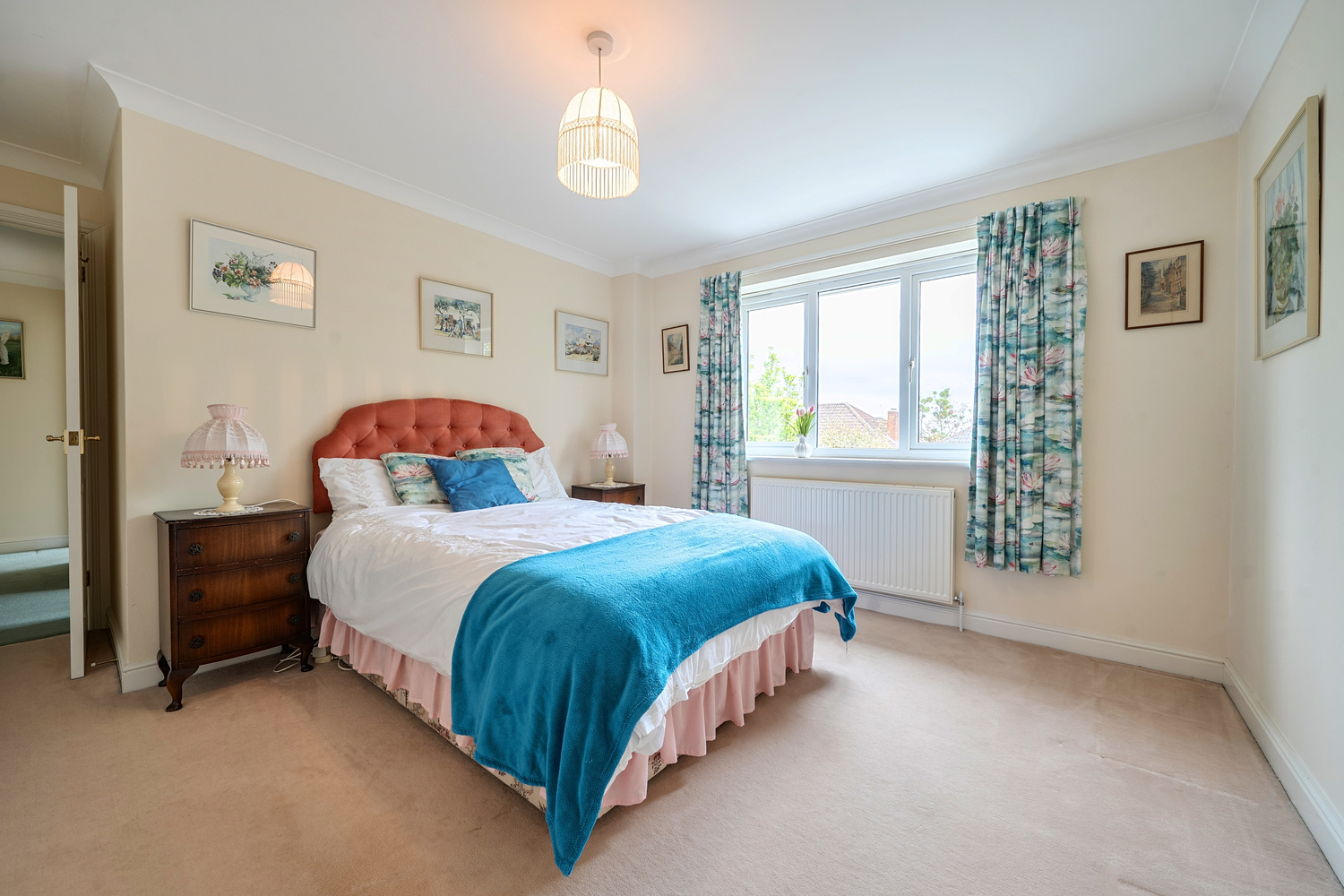 Broadlands Rise, Taunton