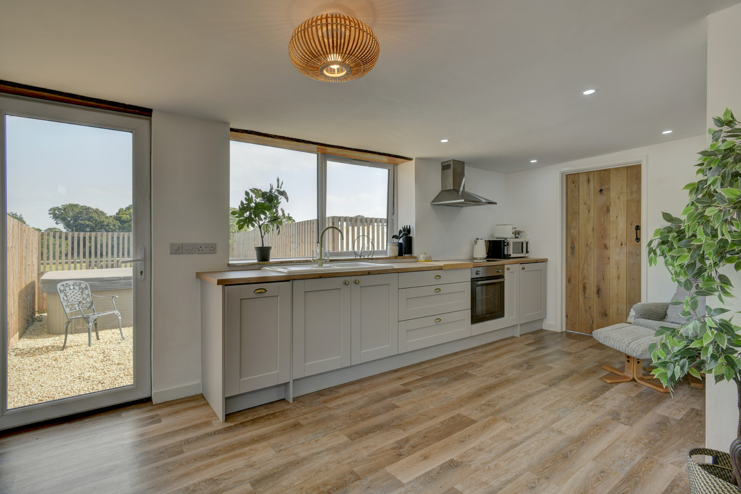 Wellington, 4.8 Acres