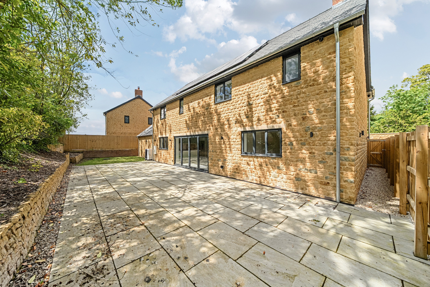 Broadstone Lane, Hardington Mandeville